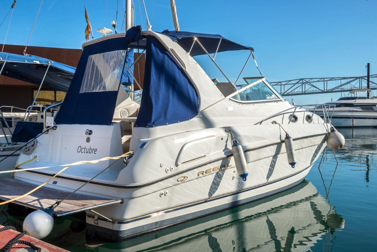 Boat Hotel Barcelona Sant Adria de Besos Luaran gambar