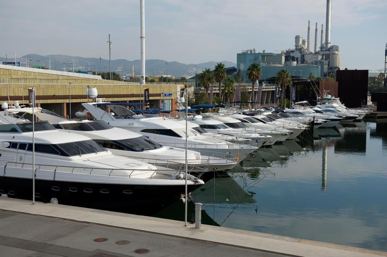 Boat Hotel Barcelona Sant Adria de Besos Luaran gambar
