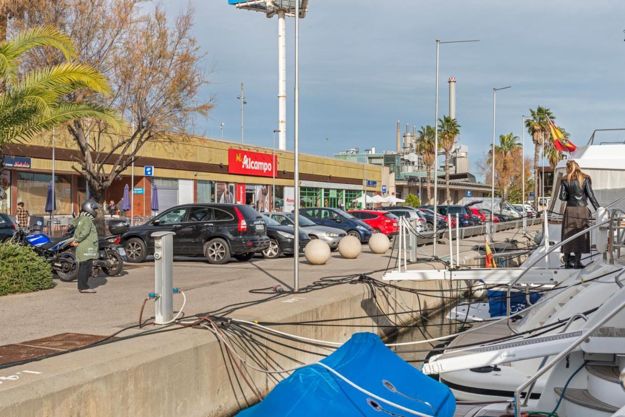 Boat Hotel Barcelona Sant Adria de Besos Luaran gambar