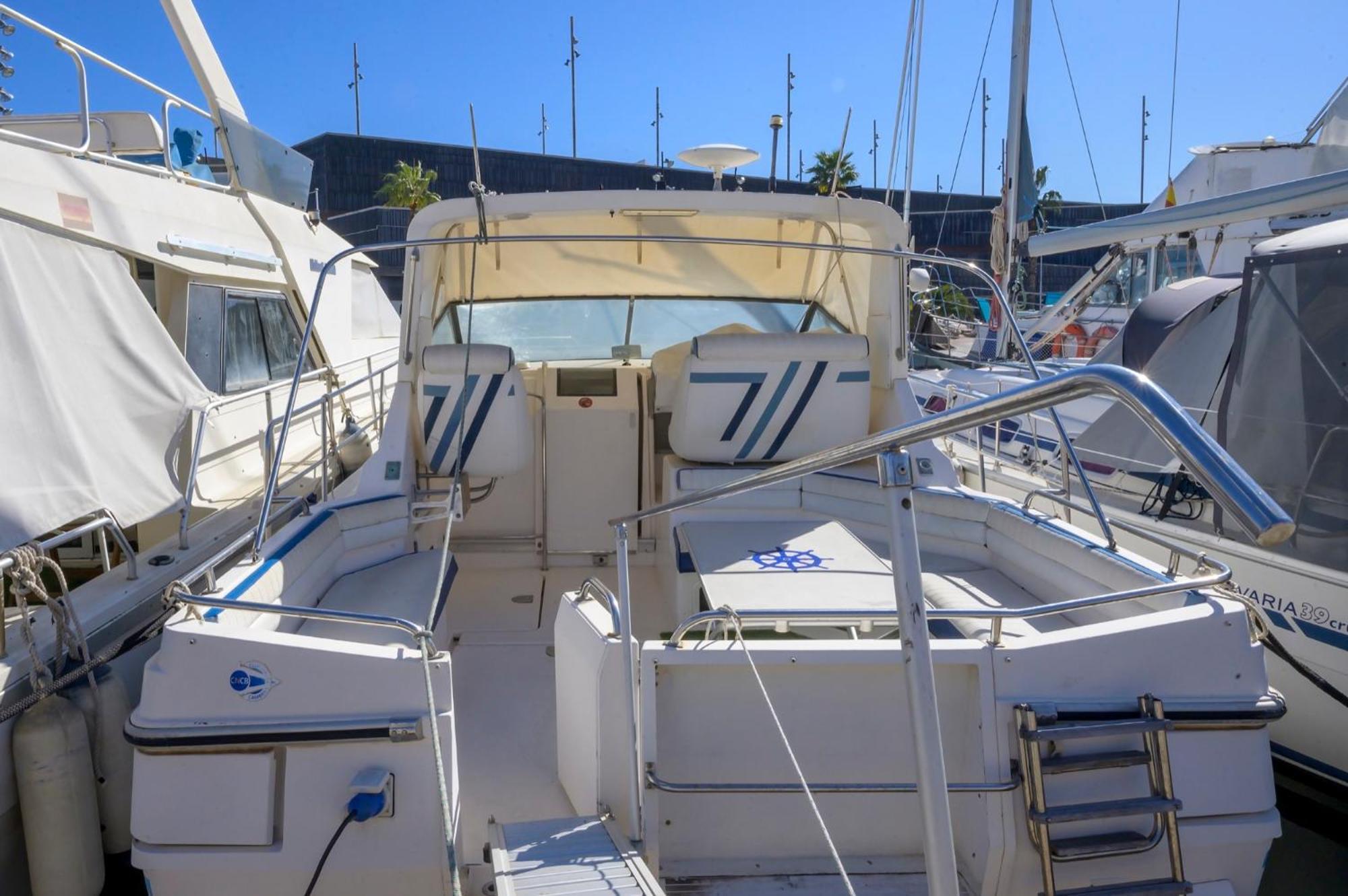 Boat Hotel Barcelona Sant Adria de Besos Luaran gambar