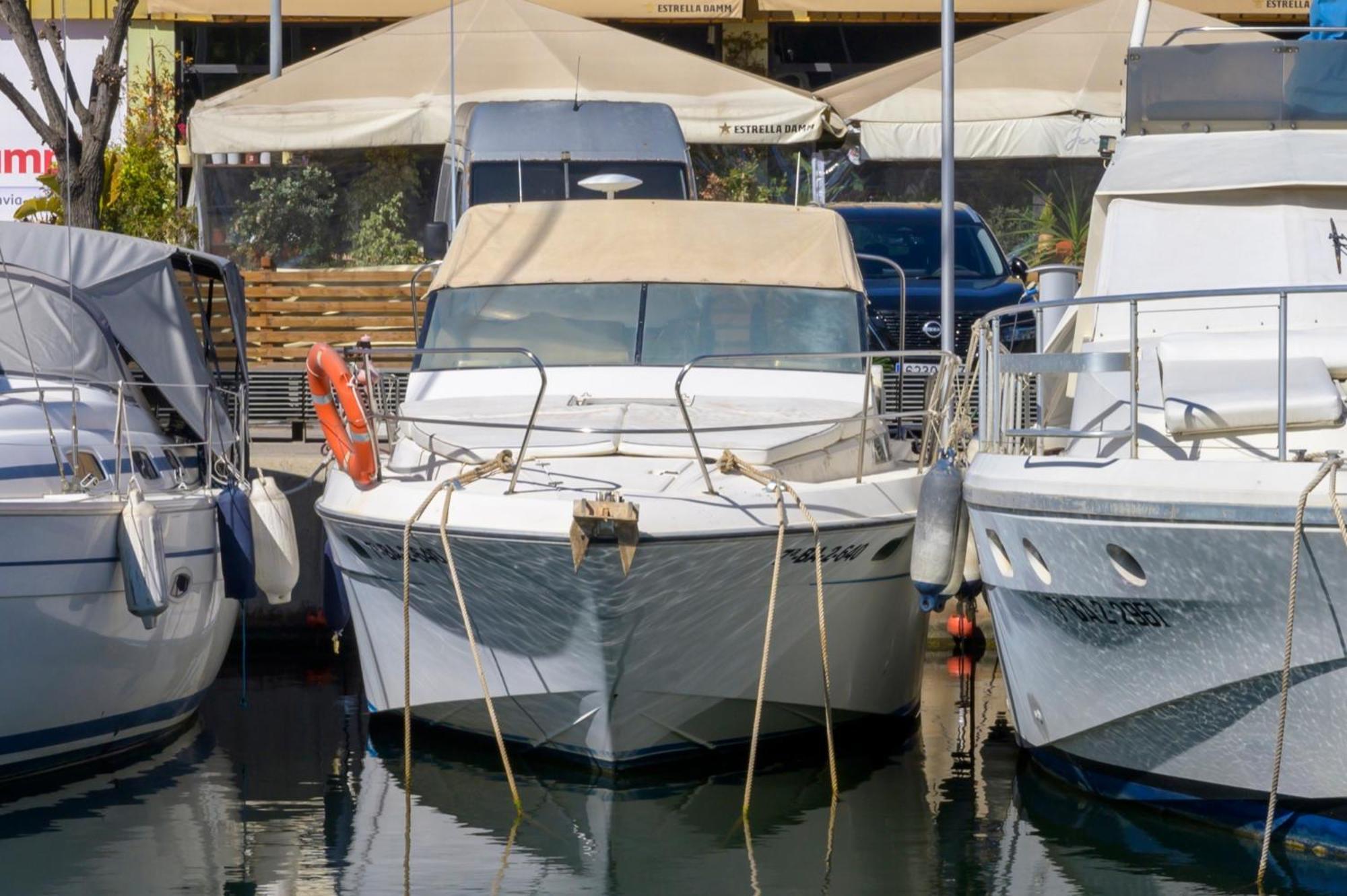 Boat Hotel Barcelona Sant Adria de Besos Bilik gambar